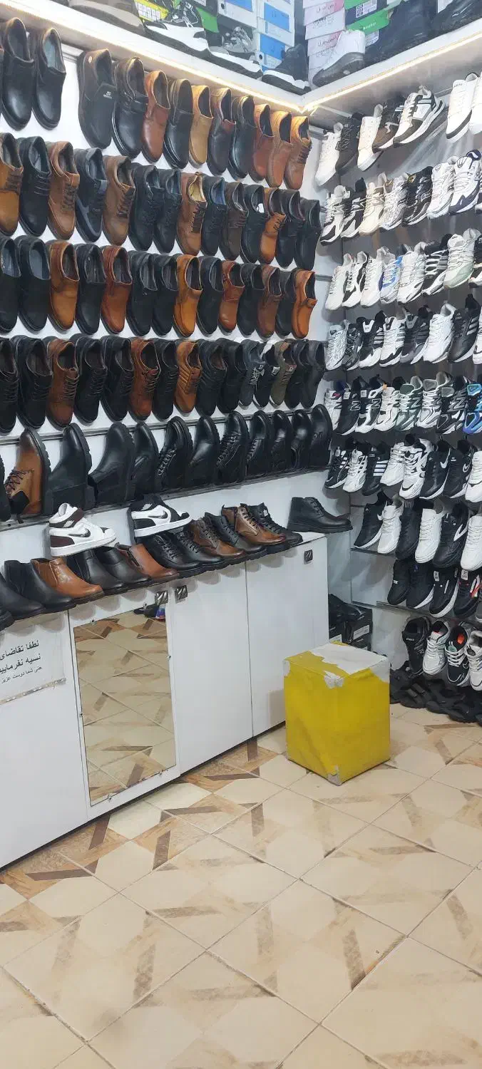 نیازمند فروشنده اقا|استخدام بازاریابی و فروش|تربت جام, امام|دیوار