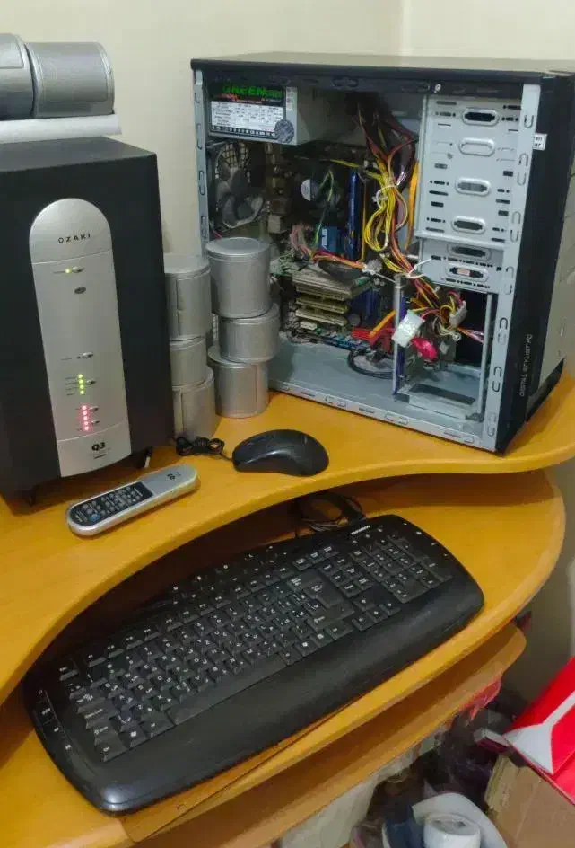 کامپیوتر|رایانه رومیزی|دامغان, |دیوار