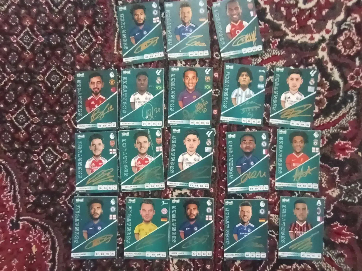 کیمدی فروشی|اسباببازی|تربت جام, میان جام|دیوار