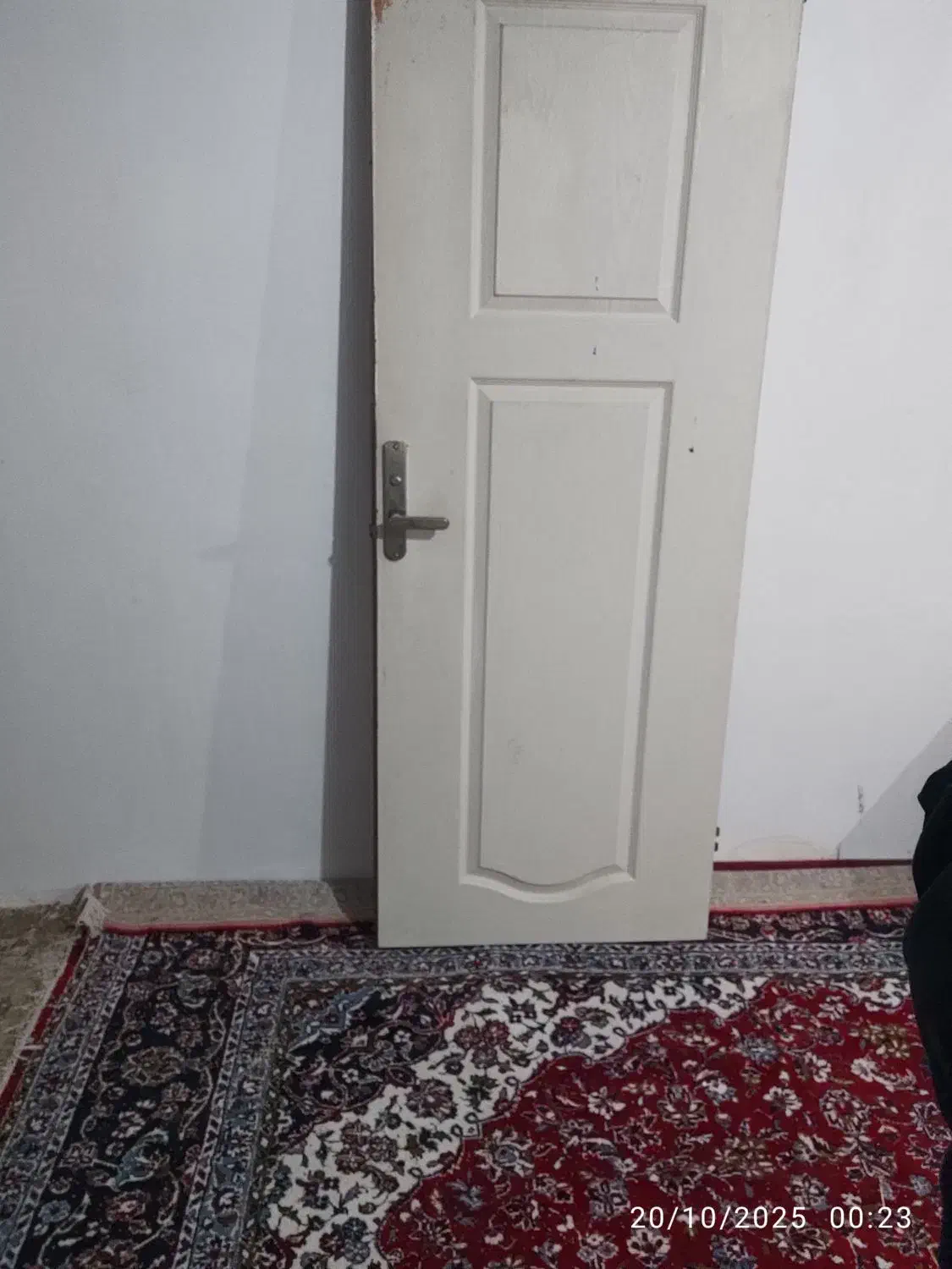 درب سالم سه عدد|مصالح و تجهیزات ساختمان|درگزین, |دیوار