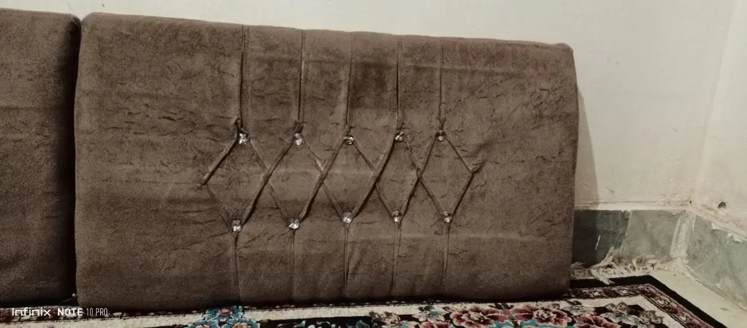 پشتی سالم|پشتی|چابهار, |دیوار