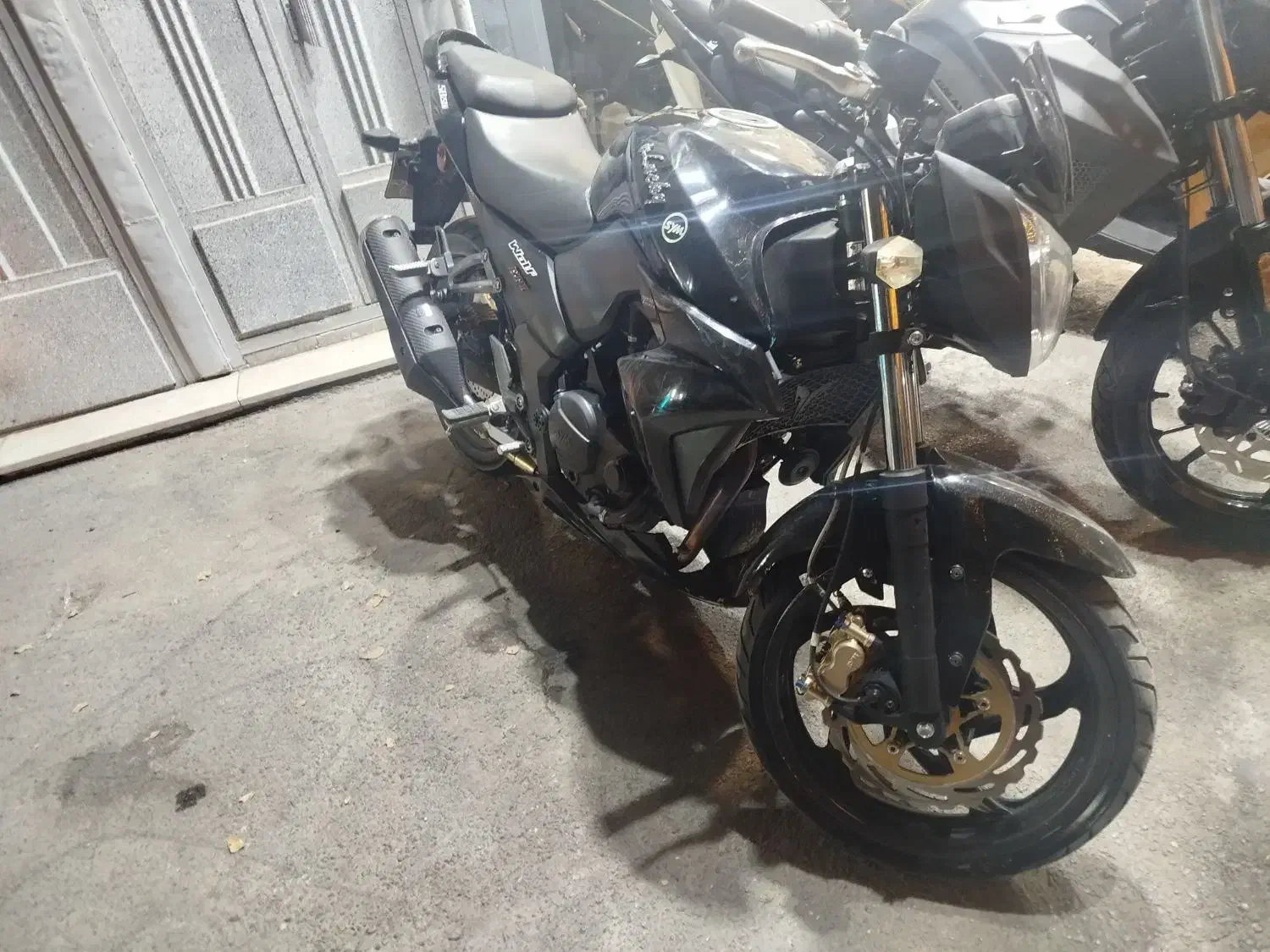 لاکی 250 مدل 99 شرایطی معاوضه میکنم هندا|موتورسیکلت|اصفهان, سرچشمه|دیوار