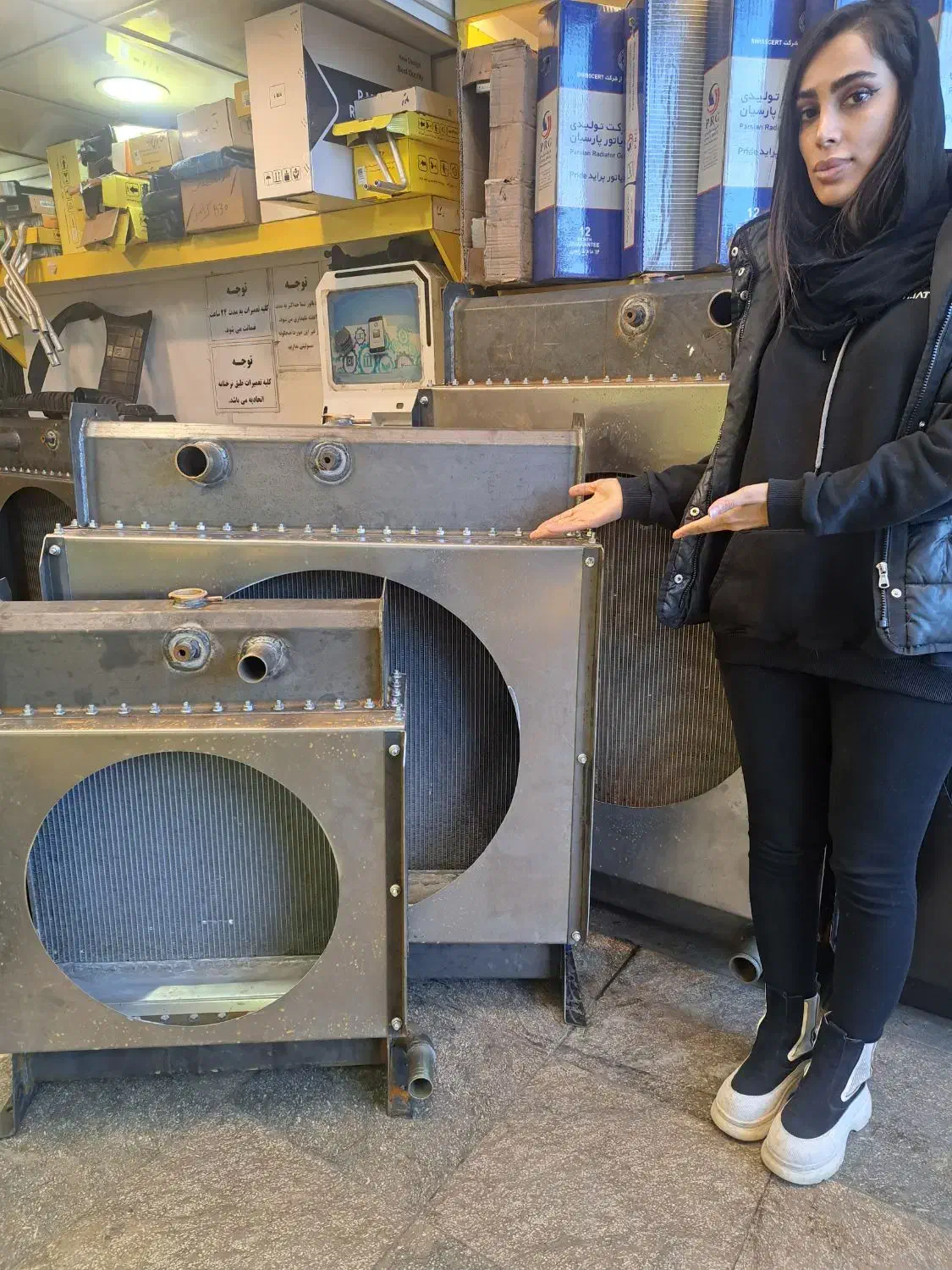 رادیاتوراف هاش.خاور.رومانی.جرثقیل.دیزل ژنراتور|قطعات یدکی و لوازم جانبی|مشهد, کوی پلیس|دیوار