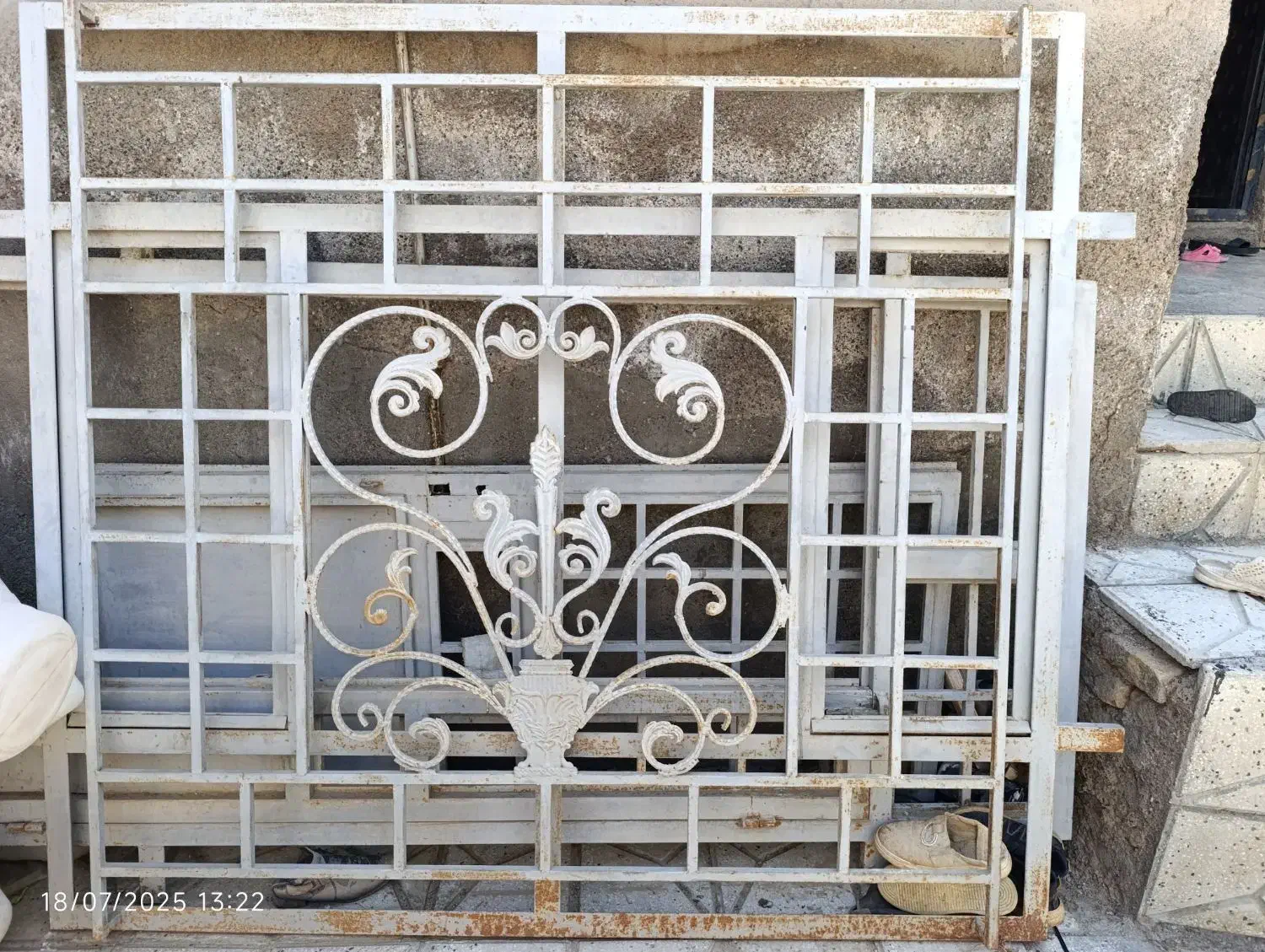 درب/ پنجره/ آهن۱۴/یک نیسان آجر ازکوره|مصالح و تجهیزات ساختمان|تایباد, |دیوار