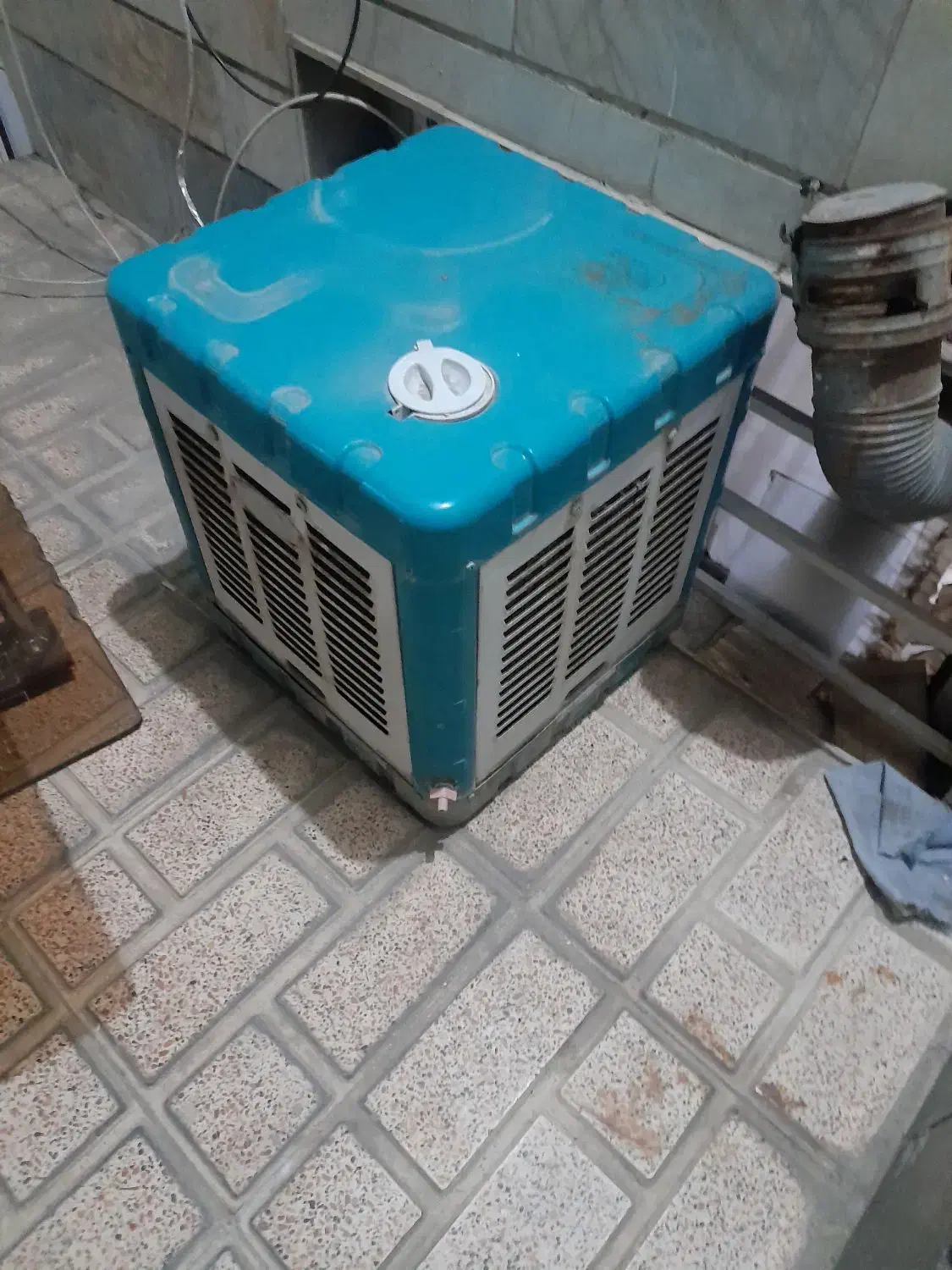 کولر ابی|کولر آبی|وحیدیه, |دیوار