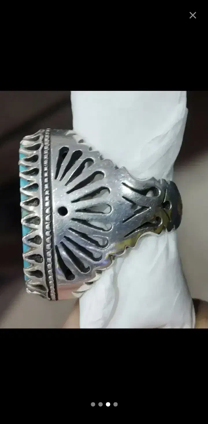 انگشتر|اشیا|خرم‌آباد, |دیوار