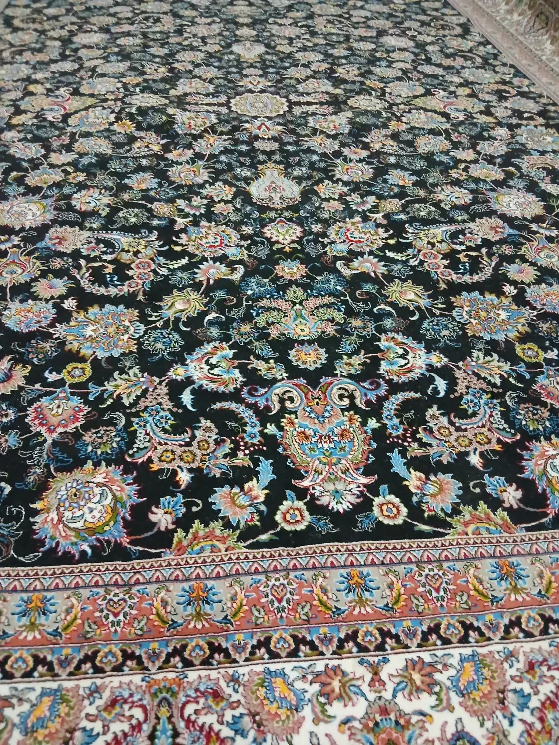یه تخته ۱۲متری ۷۰۰شانه نخ ورژن|فرش|کرمانشاه, |دیوار