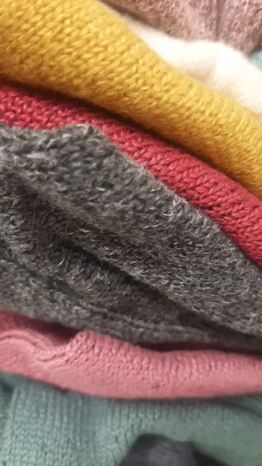 بافت یقه گرد|لباس|شیراز, گود عربان|دیوار