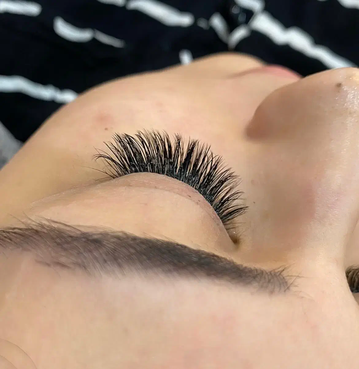 کاشت و اکستنشن مژه|خدمات آرایشگری و زیبایی|سبزوار, قاضی زاد|دیوار