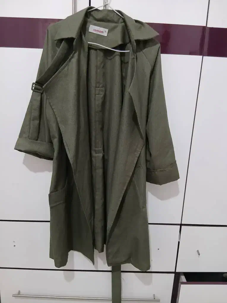 مانتونو|لباس|نیشابور, بنیاد شهید|دیوار