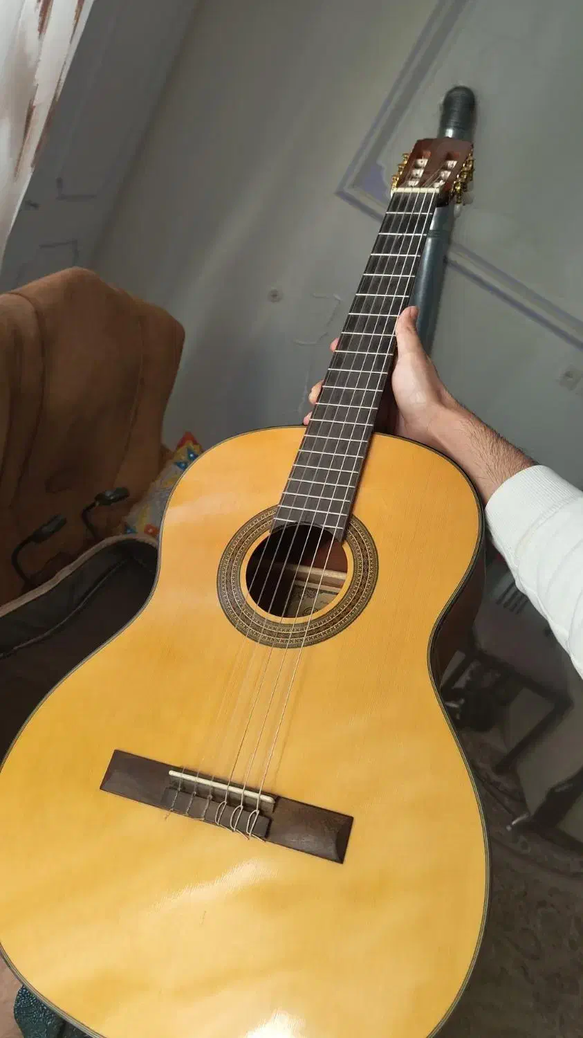 گیتار پال لادو اسپانیایی سی جی 80|گیتار، بیس، امپلیفایر|قزوین, |دیوار