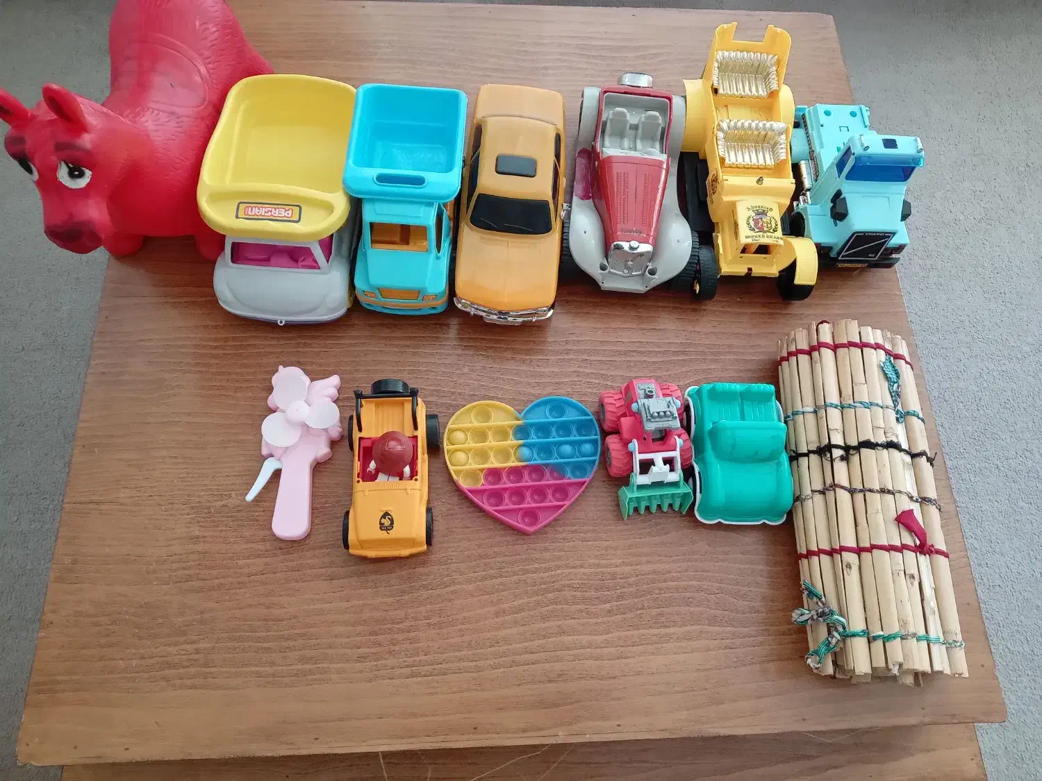 تعدای ماشین اسباب بازی،پازل ، فلش کارت|اسباب‌‌بازی|ملکشاهی, |دیوار