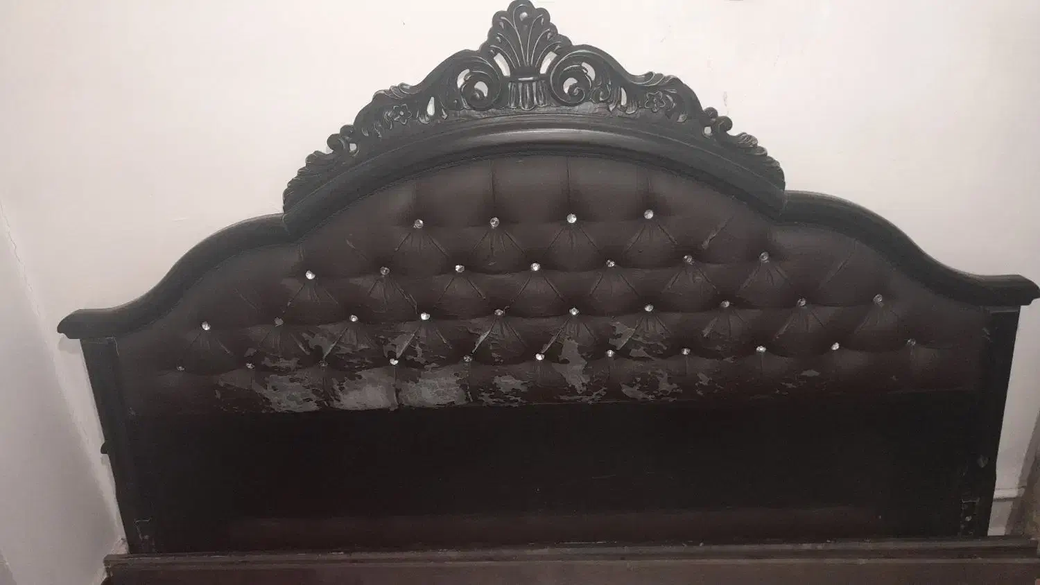 تخت خواب دو نفره|تخت و سرویس خواب|شبستر, |دیوار