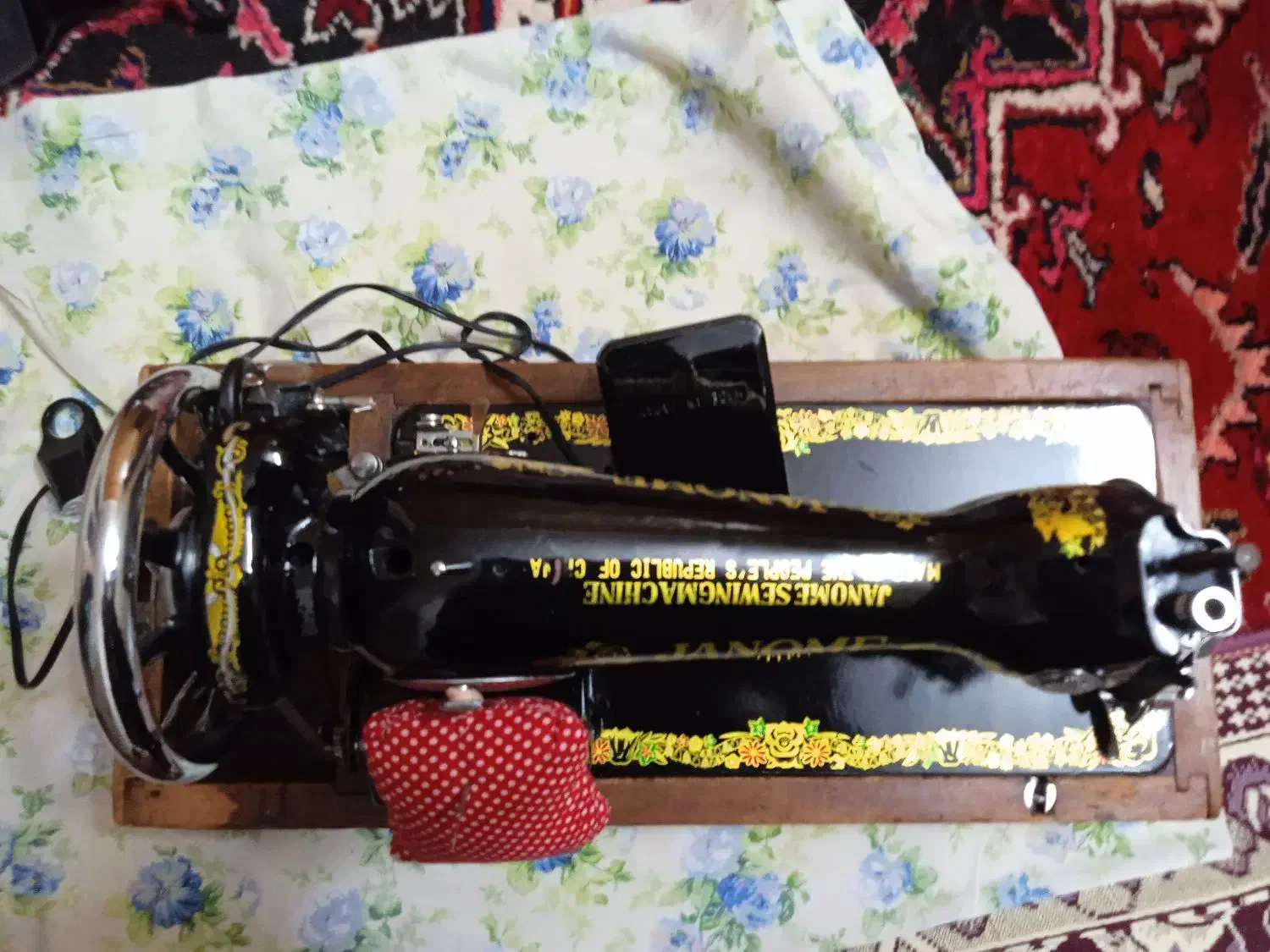 چرخ خیاطی|چرخ خیاطی و ریسندگی|تبریز, |دیوار