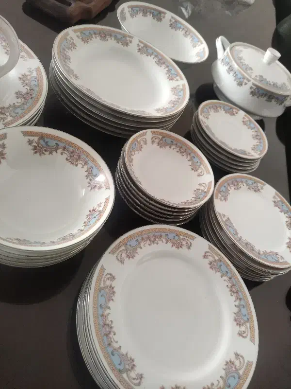 چینی اصل ژاپن قدیمی ۶ نفره کامل|ظروف سرو و پذیرایی|اسلام‌شهر, شهرک واوان|دیوار