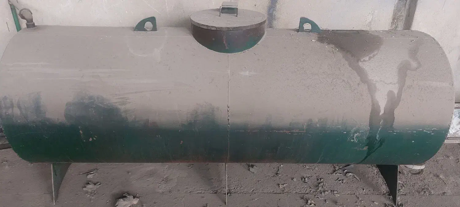 مخزن هوا و گازوئیل|ابزارآلات|ساوه, |دیوار