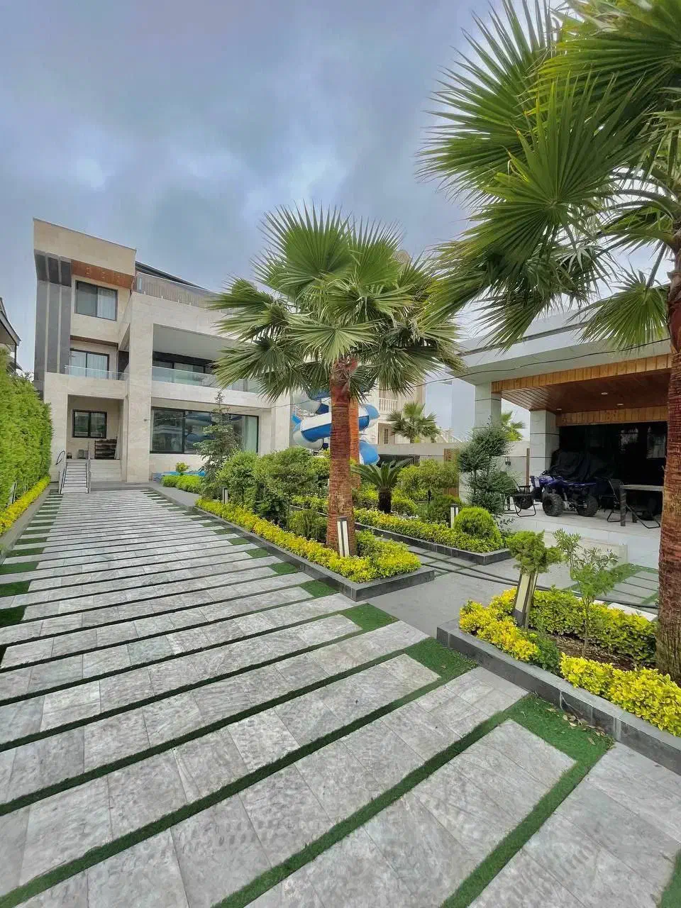 ویلا سوپر لاکچری/ منطقه برند/ فول امکانات|فروش خانه و ویلا|امامزاده عبدالله, |دیوار