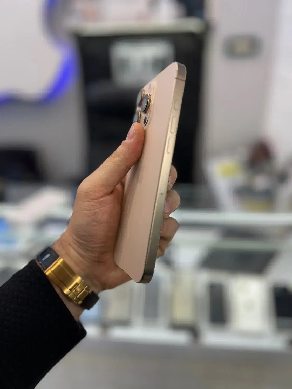 ۱۶ پرومکس بسیار نو ( موبایل ستینگ )|موبایل|اصفهان, باغ زرشک|دیوار