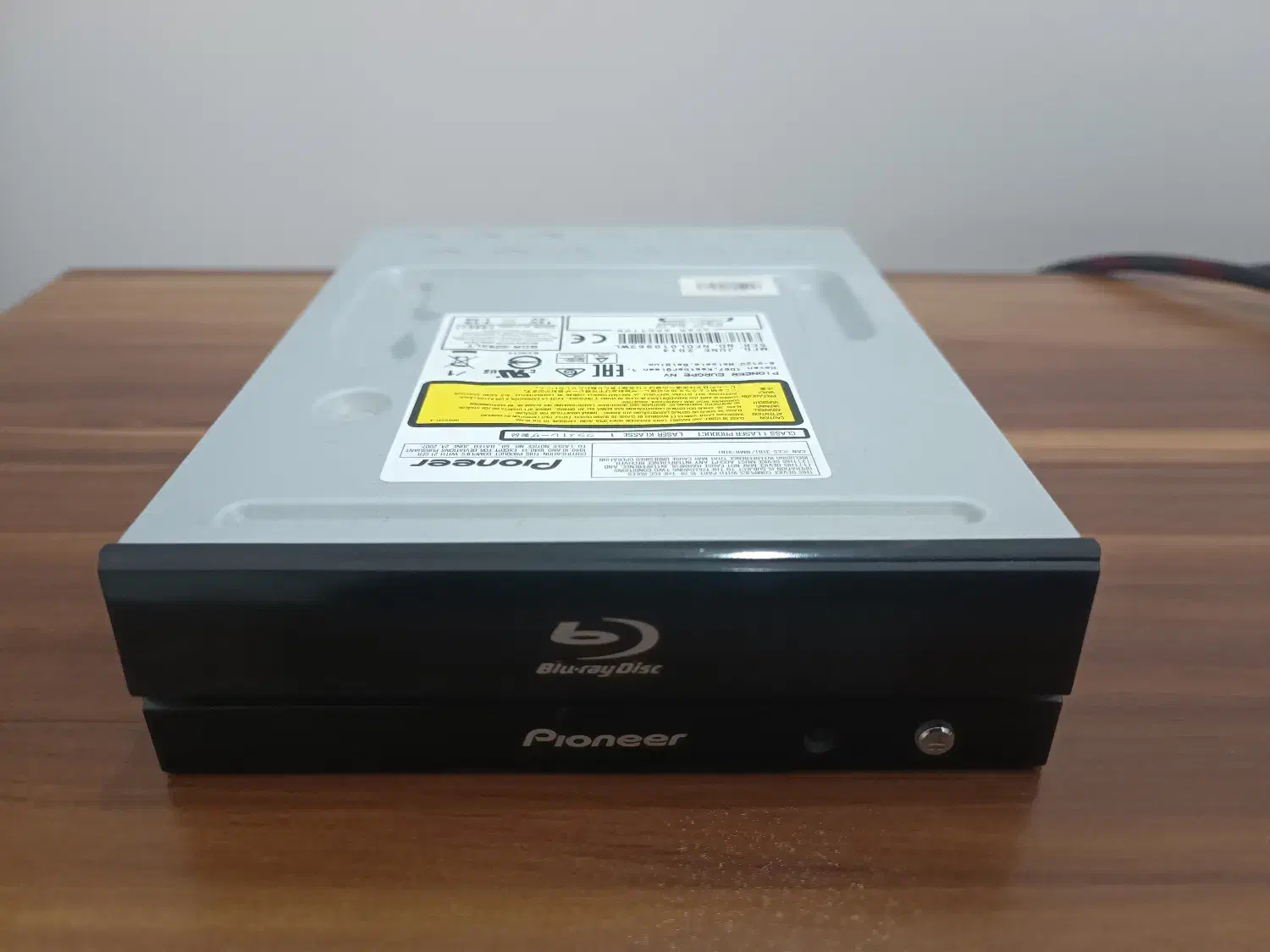 بلوری رایتر پایونیر|قطعات و لوازم جانبی رایانه|قم, شهرک قدس|دیوار