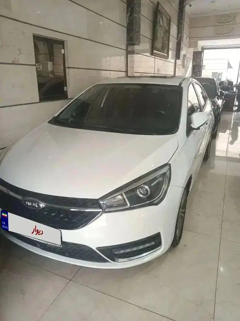 مدیران خودرو اریزو 5 مدل ۱۴۰۰|خودرو سواری و وانت|تهران, امامت|دیوار