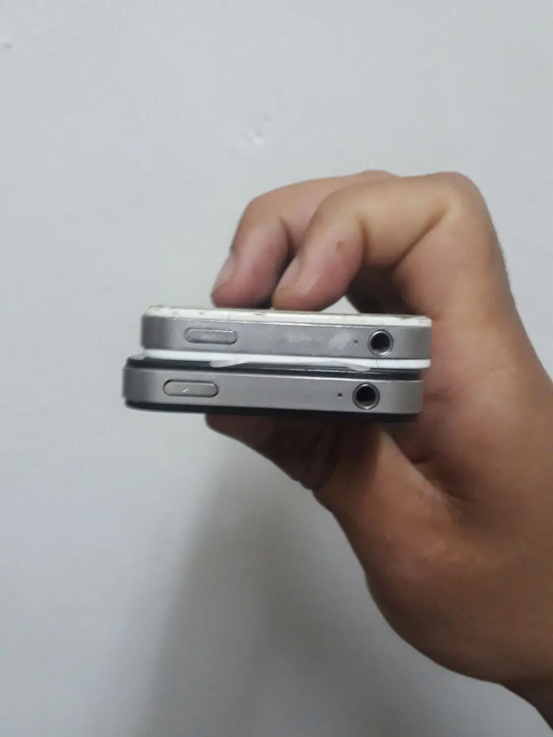 دو تا iphone 4s خوشگل|موبایل|تهران, آبشار|دیوار