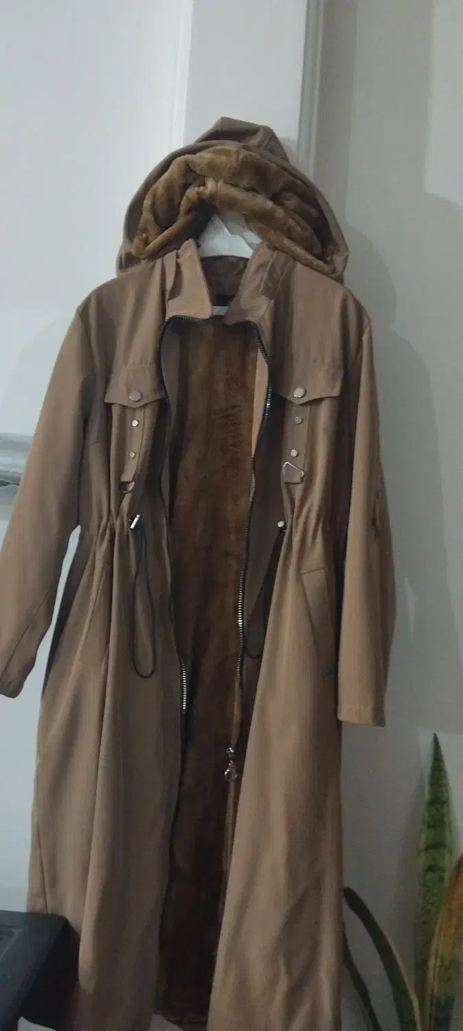 پالتو|لباس|قم, حکمت شمالی|دیوار