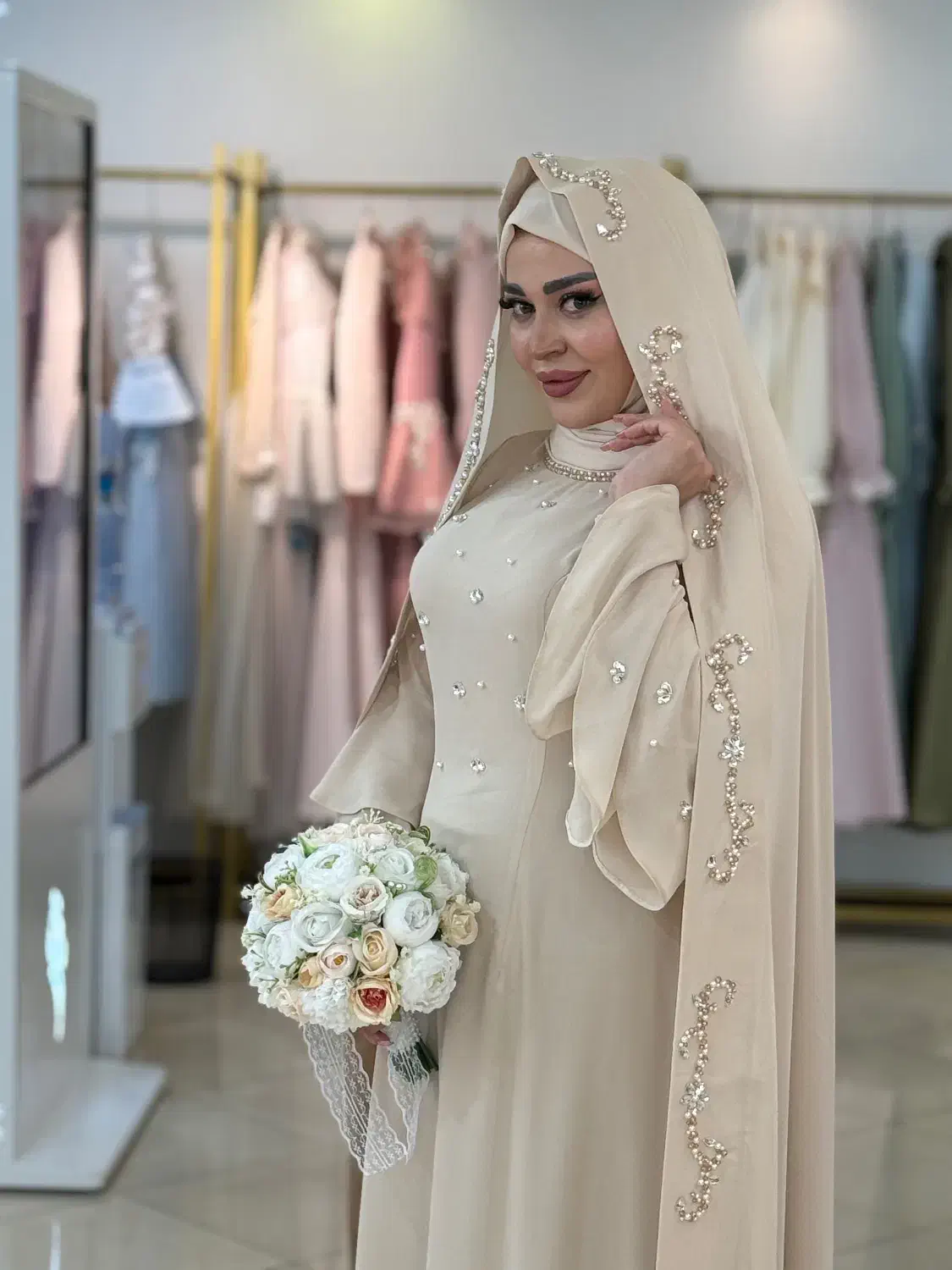 لباس مجلسی پوشیده - مزون سَروین - مناسب عکاسی حرم|لباس|تهران, حسین‌آباد|دیوار