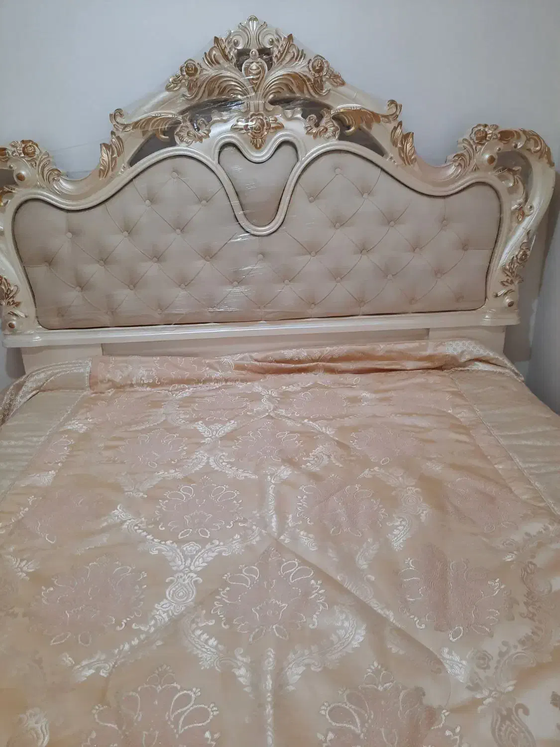 سرویط خواب|تخت و سرویس خواب|پردیس, فاز ۲|دیوار