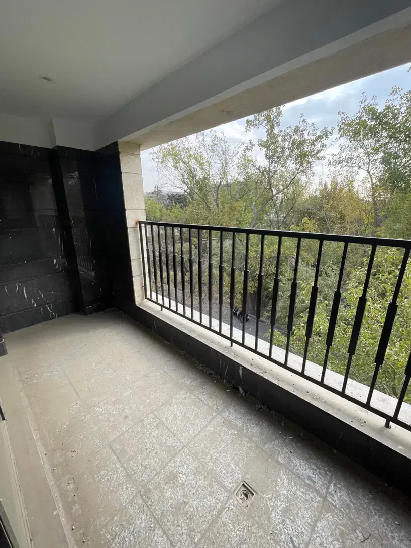 واحد آپارتمان ۲۰۰ متری ، نوساز ، سروستان پاسداران