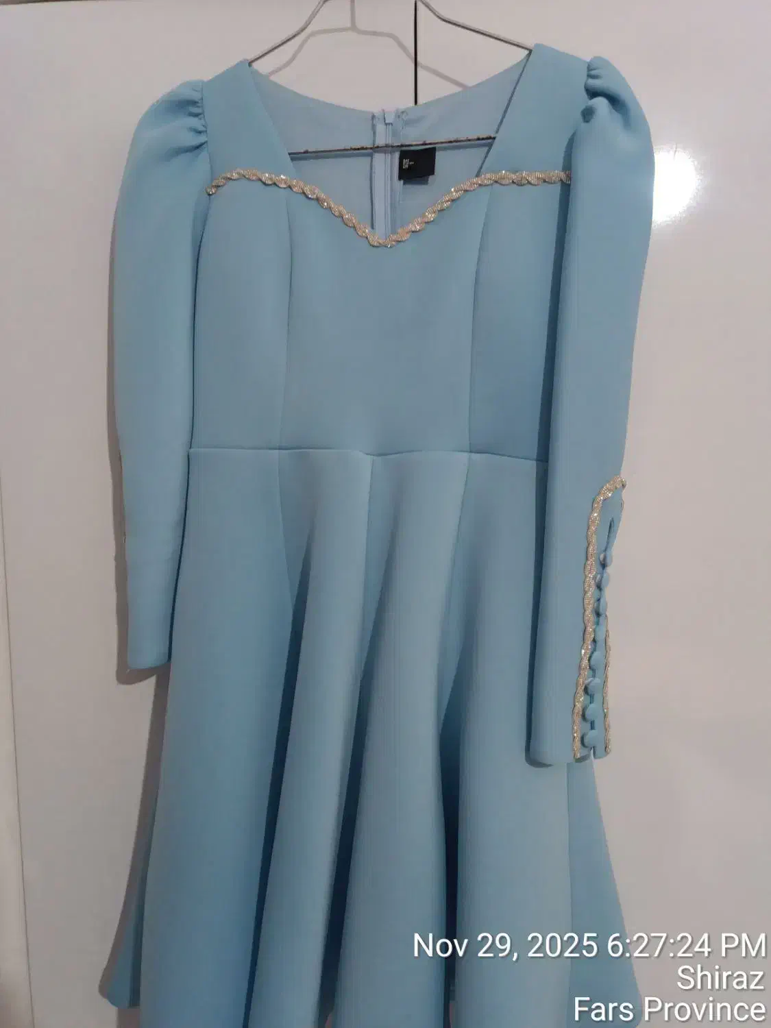 تعدادی لباس مجلسی|لباس|شیراز, عادل آباد|دیوار