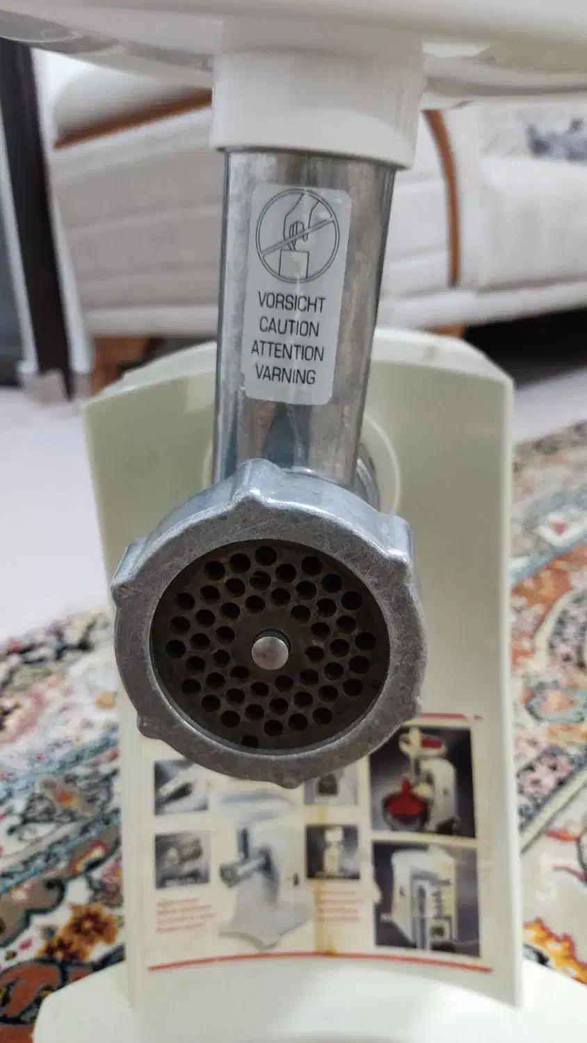 چرخ گوشت  ۱۵۵۰ وات Bosch|سایر لوازم برقی|رشت, نامجو|دیوار