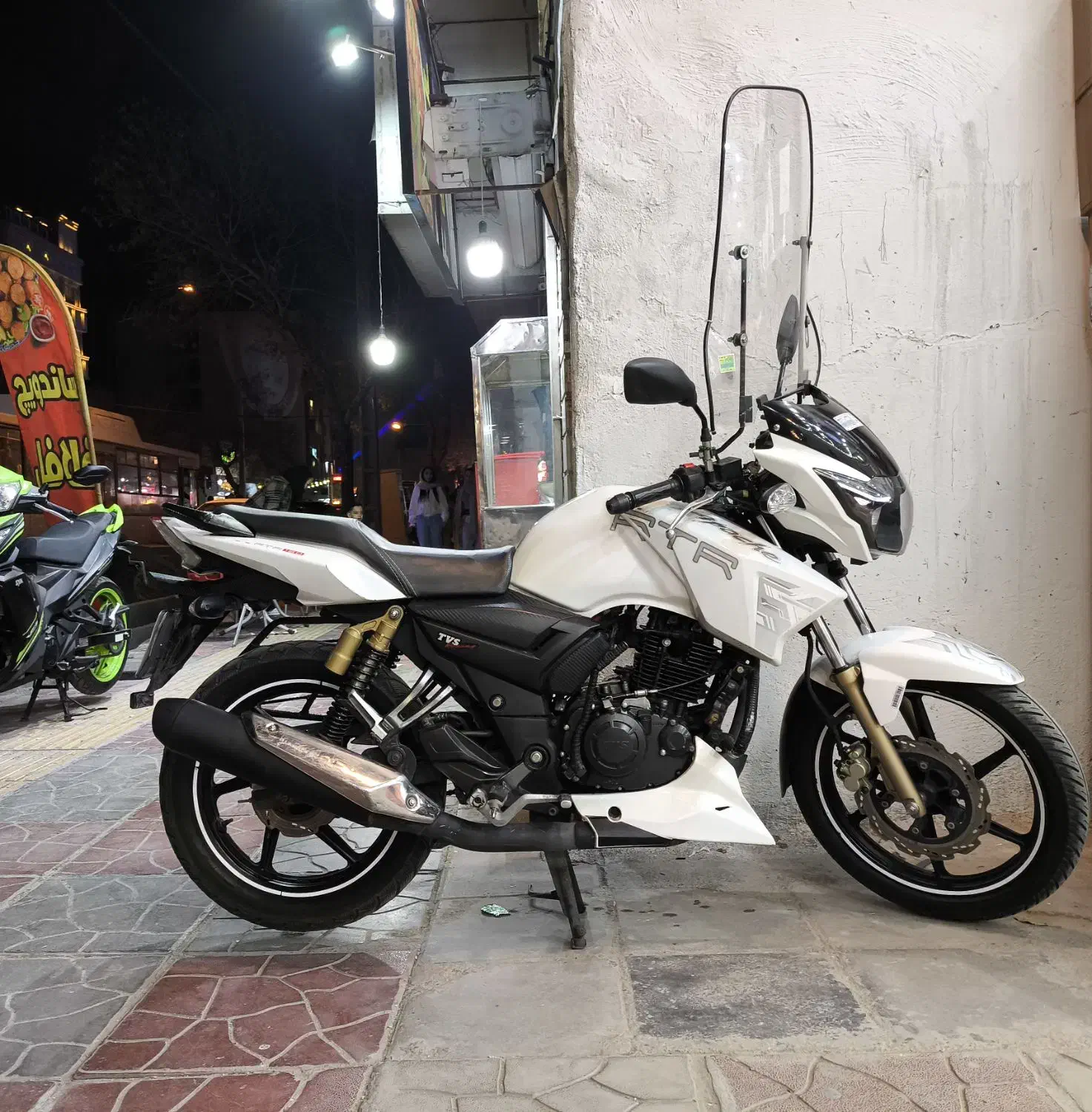 آپاچی ۱۸۰|موتورسیکلت|شهر ری, شهرری|دیوار