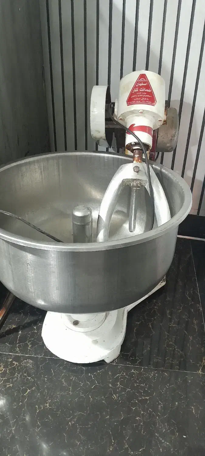 فروش خمیرگیر و پهن کن|کافیشاپ و رستوران|آمل, |دیوار