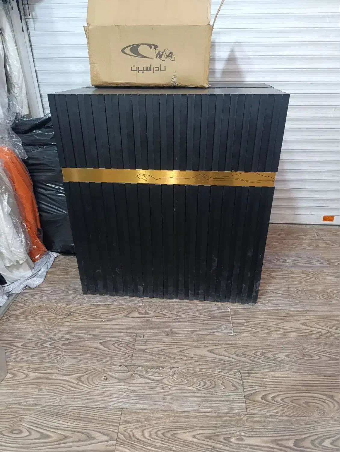 میزصندوق|کتابخانه، شلف، قفسه‌های دیواری|تهران, اتابک|دیوار