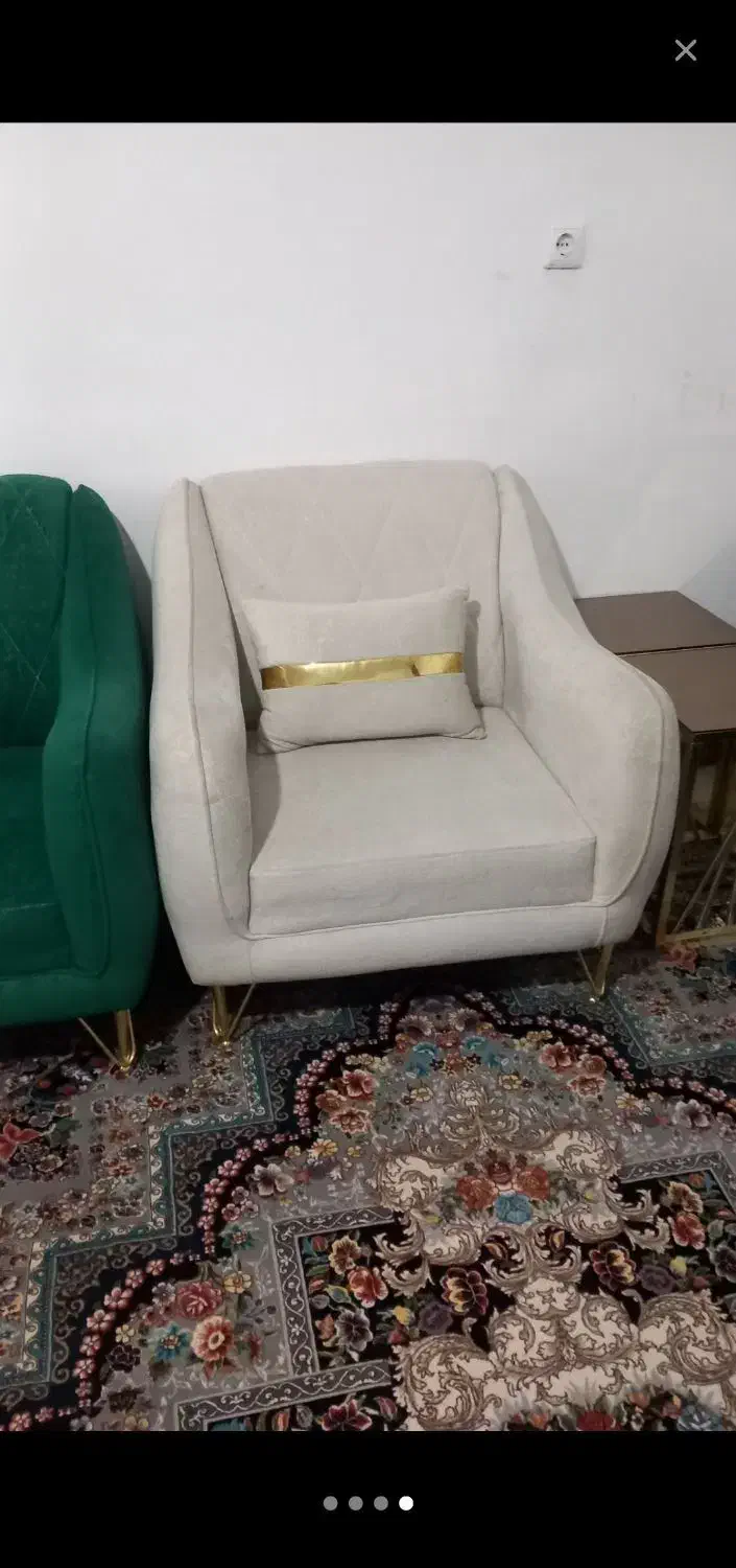 مبل راحتی با بهرین چوب پارچه سفارشی ساخت|مبلمان خانگی و میز عسلی|فولادشهر, مسکن مهر فولادشهر|دیوار