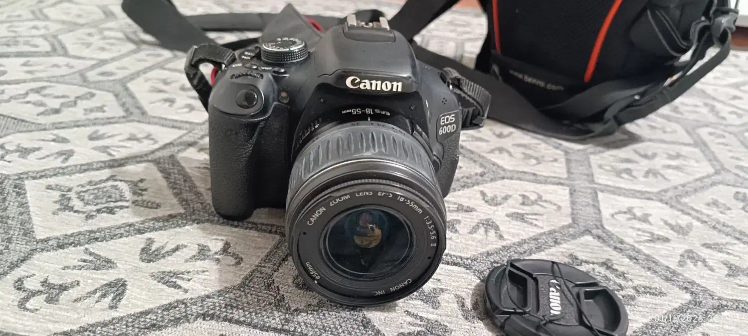 دوربین کنون|دوربین عکاسی و فیلم‌برداری|قم, چهل درخت‎|دیوار