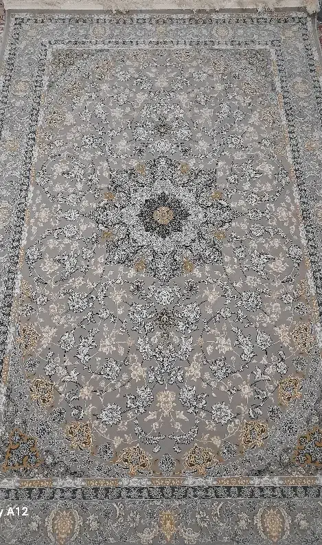 فرش ۱.۵ در ۲.۲۵ گلبرجسته ۱۲۰۰ شانه|فرش|بیرجند, |دیوار