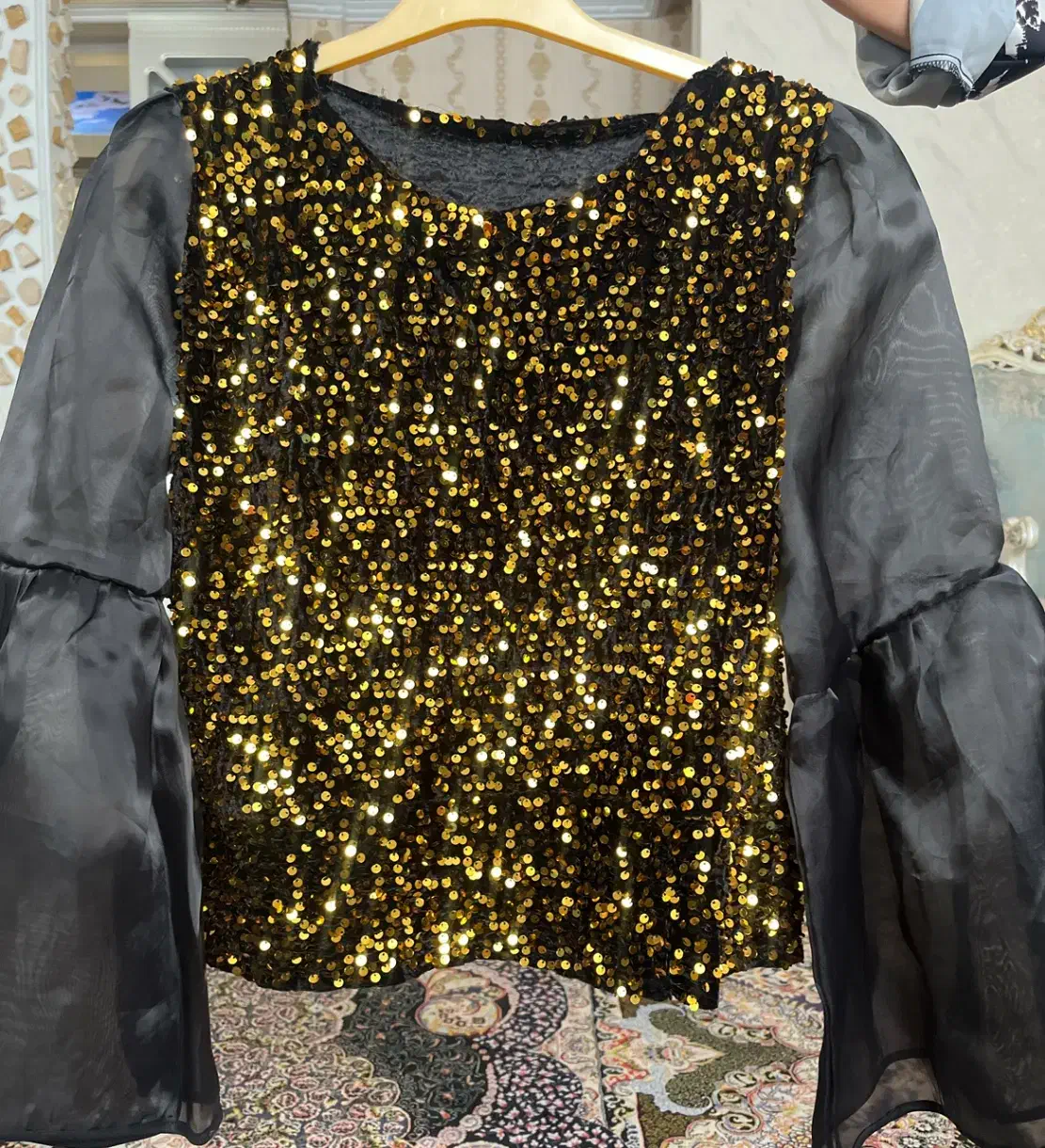 لباس|لباس|اسلام‌شهر, زرافشان|دیوار