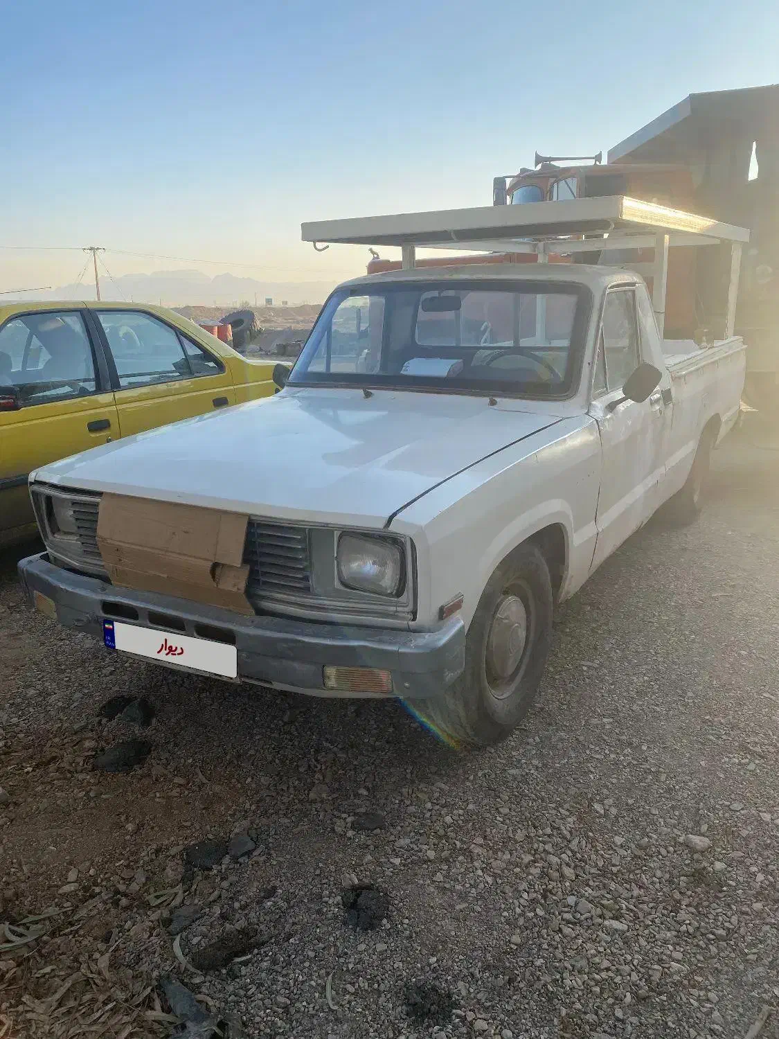 وانت مزدا|خودرو سواری و وانت|یزد, |دیوار