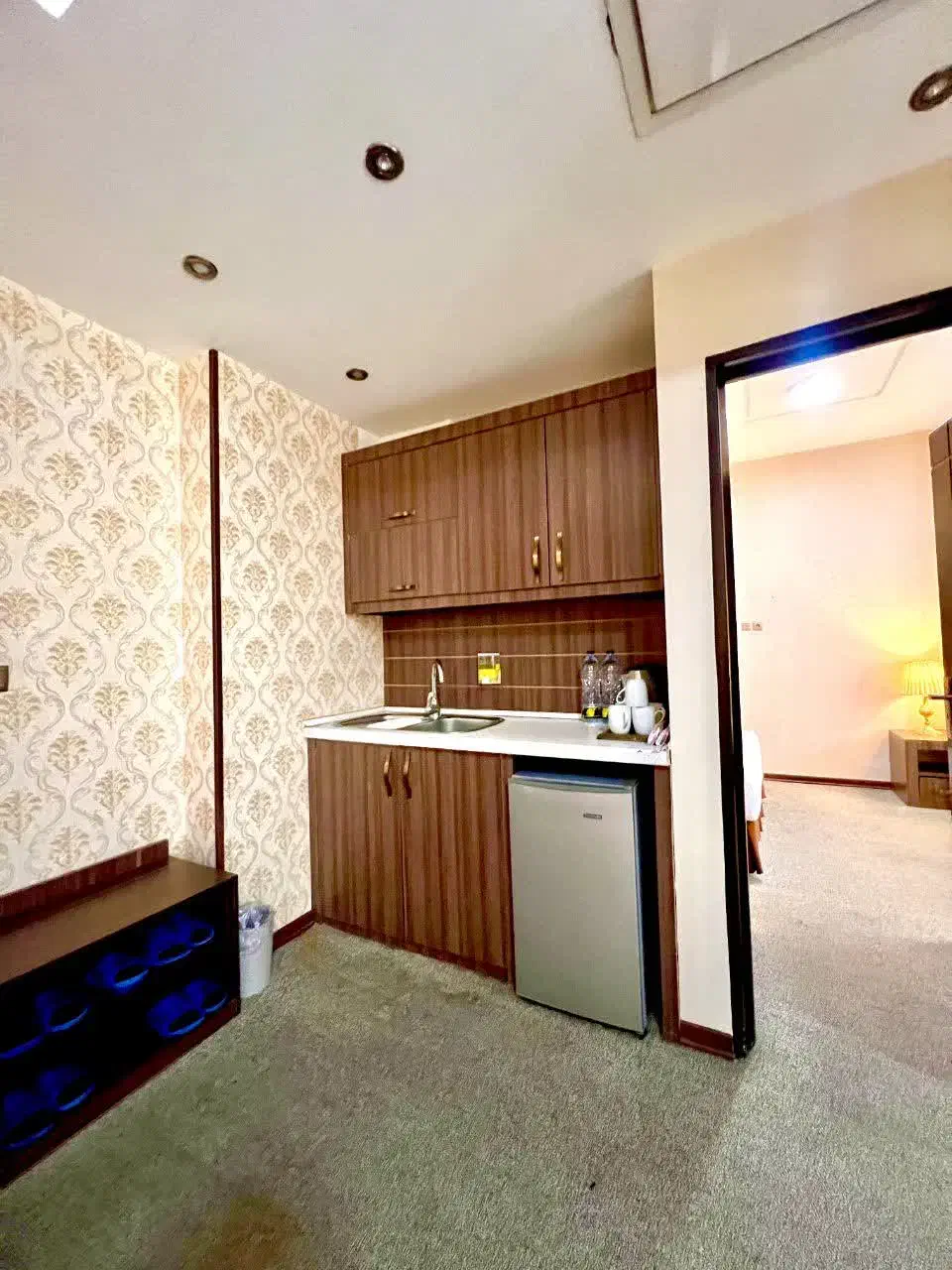 رزرو هتل در مشهد|تور و چارتر|یزد, |دیوار