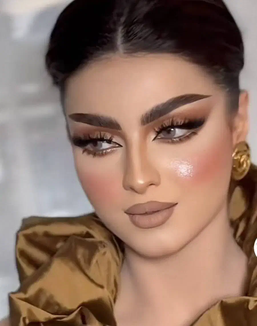 میکاپ رایگان|خدمات آرایشگری و زیبایی|اردبیل, |دیوار