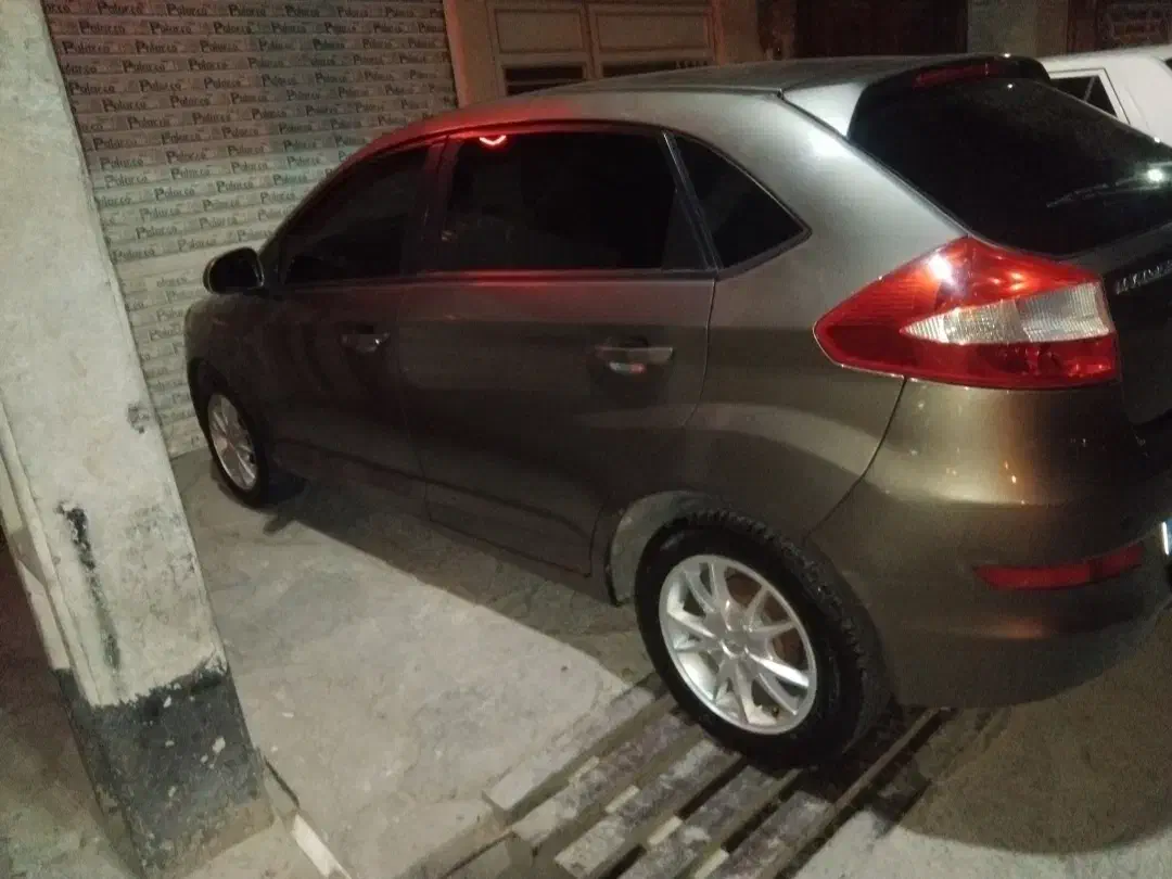 ام وی ام ۳۱۵H|خودرو سواری و وانت|قم, چهل درخت|دیوار