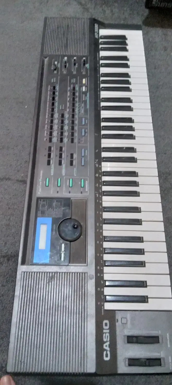 کیبورد Casio HT3000|پیانو، کیبورد، آکاردئون|شیراز, فضل‌آباد|دیوار
