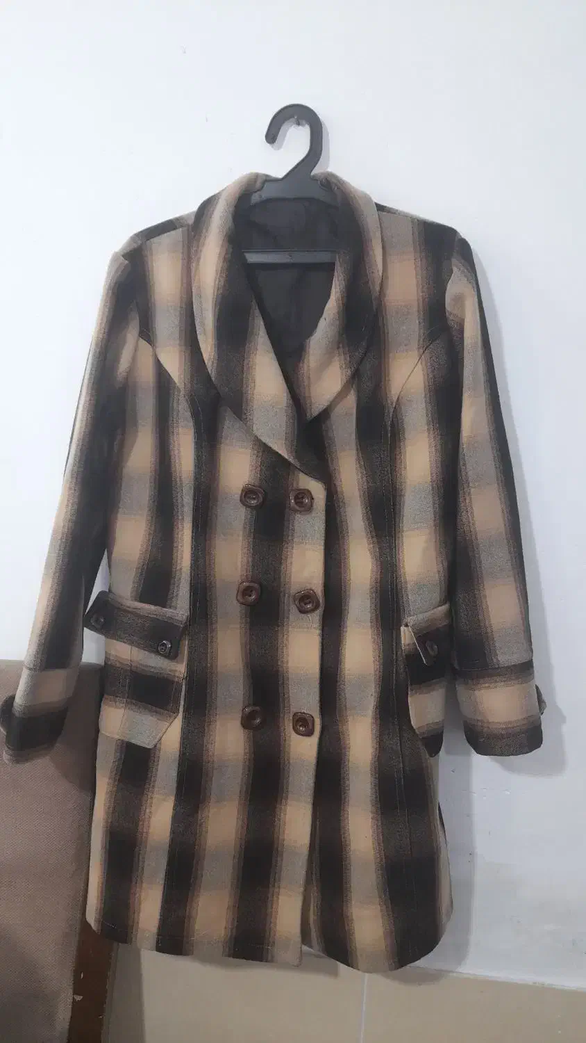 یه عددپالتو به قیمت ۵۰۰هزارتمان به فروش میرسد|لباس|جوادآباد, |دیوار