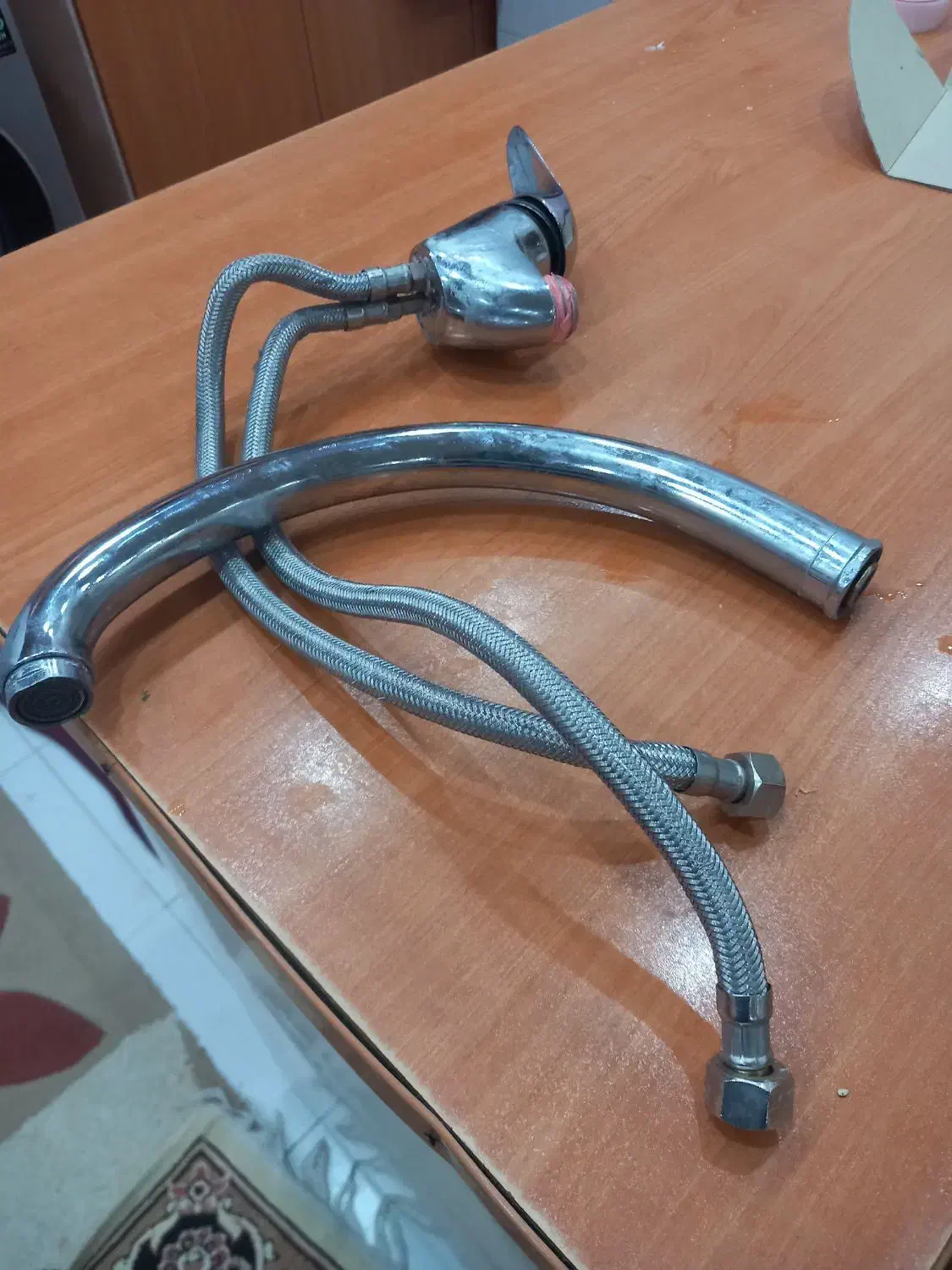 شیر ضوشویی اهرومی در حد|لوازم حمام|سهند, |دیوار