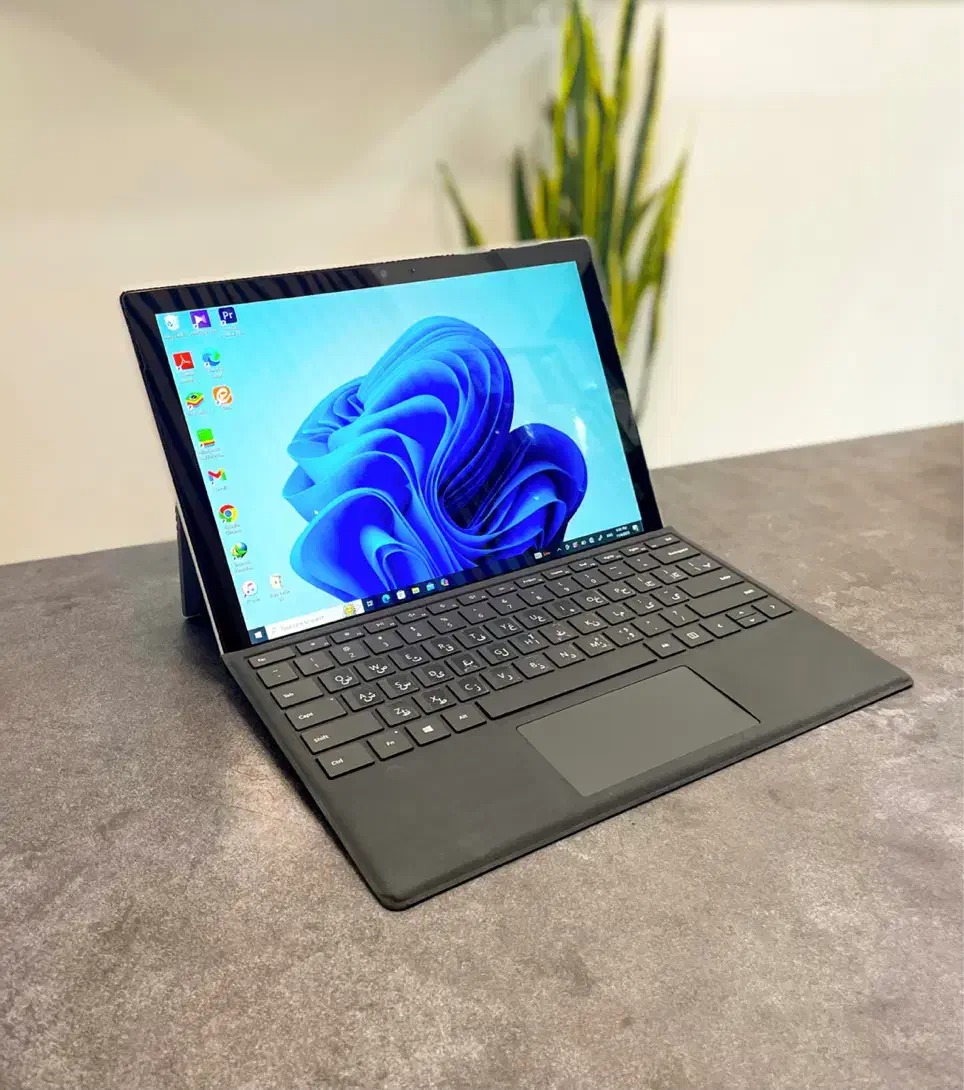 سرفیس پرو ۵ سیم کارت خور - Surface pro 5|رایانه همراه|مشهد, تربیت (صدف)|دیوار