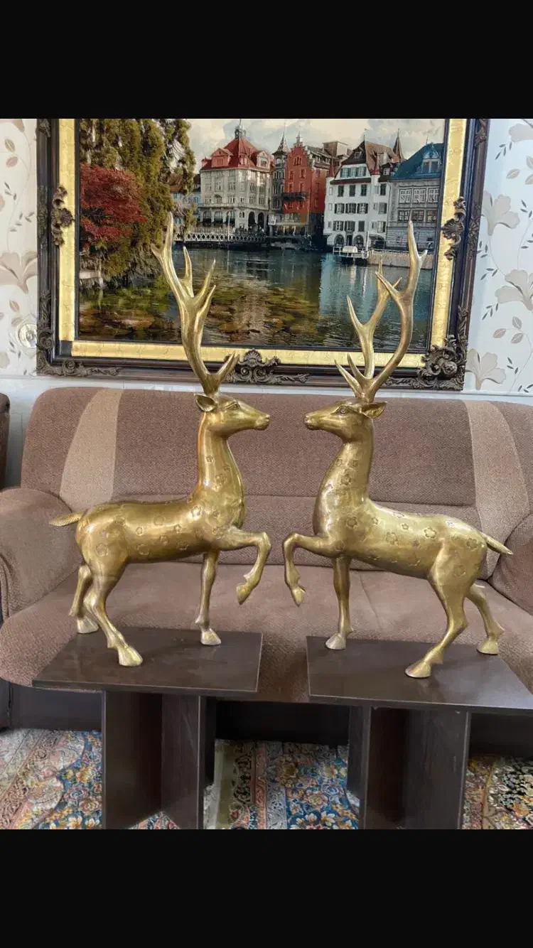 مجسمه گوزن|کلکسیون اشیاء عتیقه|آران و بیدگل, |دیوار