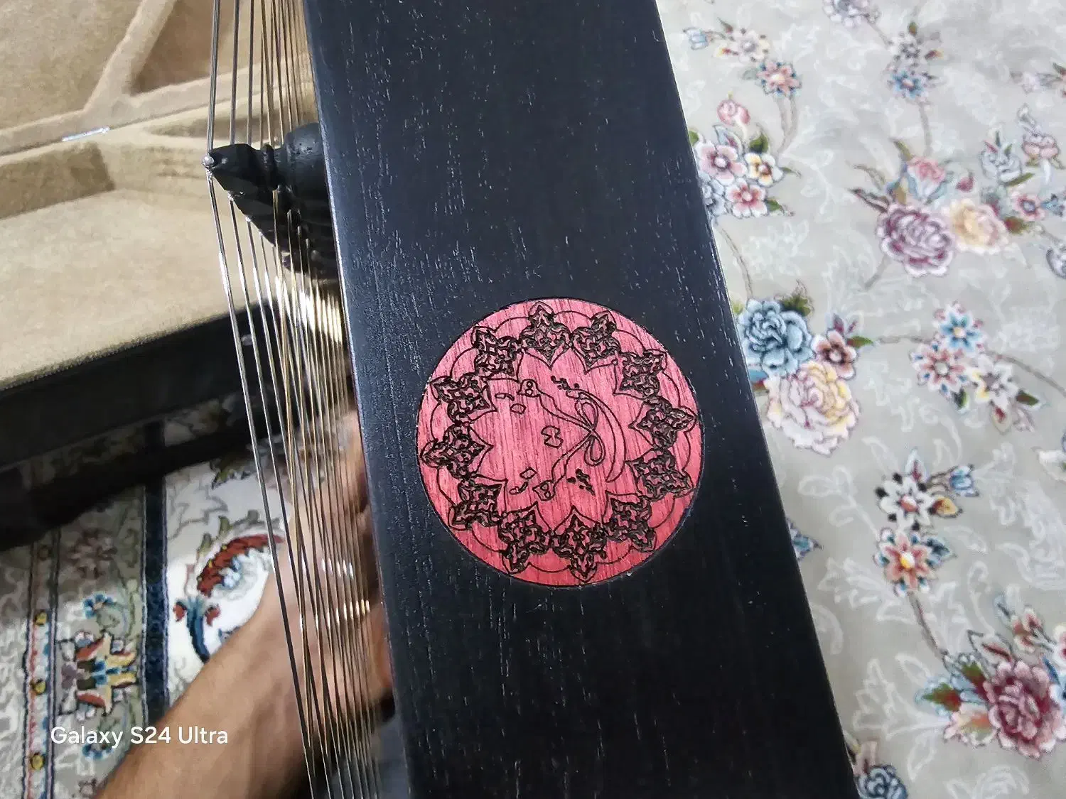 سنتور|سازهای سنتی|رفسنجان, |دیوار