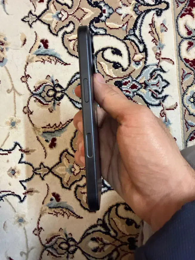 آیفون ۱۶ فوق العاده تمیز سلامت باتری۱۰۰|موبایل|اصفهان, گلزار|دیوار