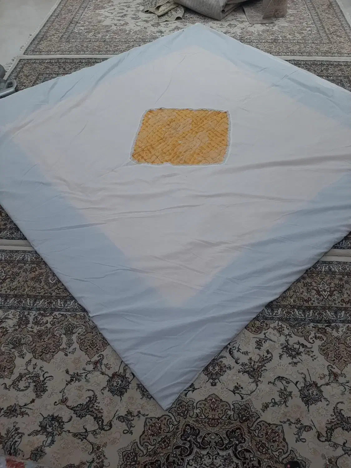 لاهاف یا پتو قدیمی|رختخواب، بالش، پتو|خاوران, |دیوار